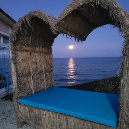 Breathe * Vama Veche